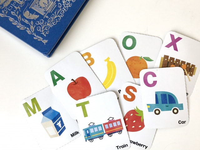 アルファベットカードのイメージ